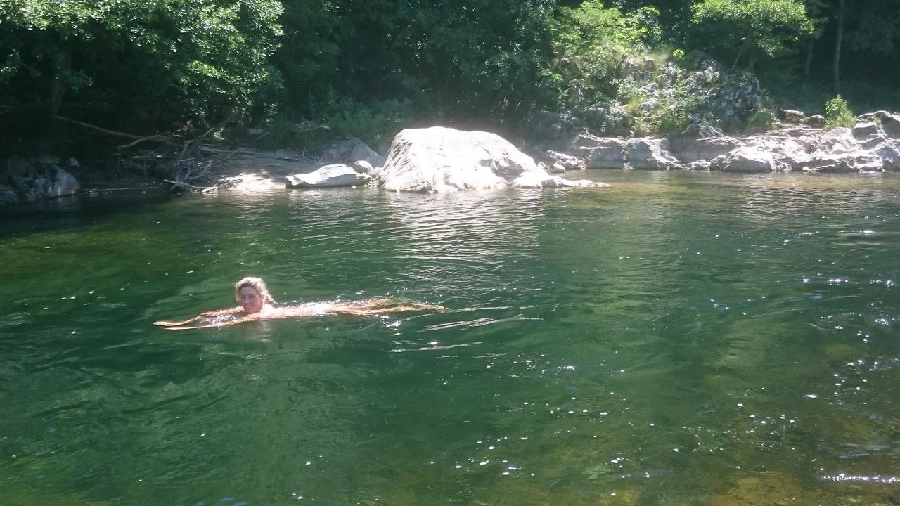 Camping Le Ventadour Meyras Buitenkant foto