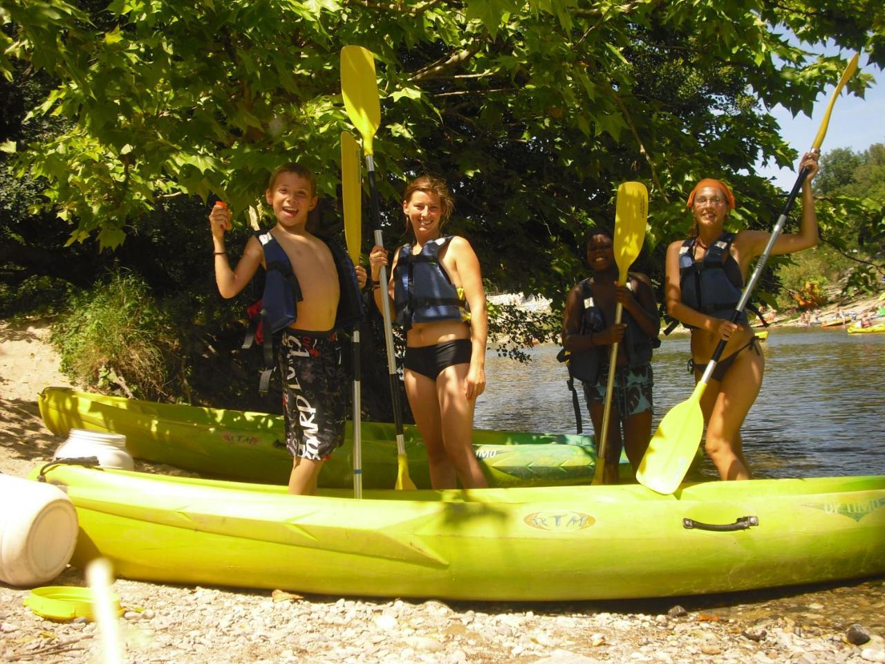 Camping Le Ventadour Meyras Buitenkant foto